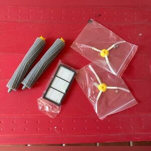Roomba Brushes, roller & filter